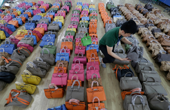 melodie bevind zich dubbele Alibaba en zijn veertig rovers: is handel in nep nog te stoppen? | VNO-NCW