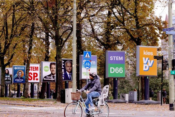 Verkiezingsborden in Den Haag